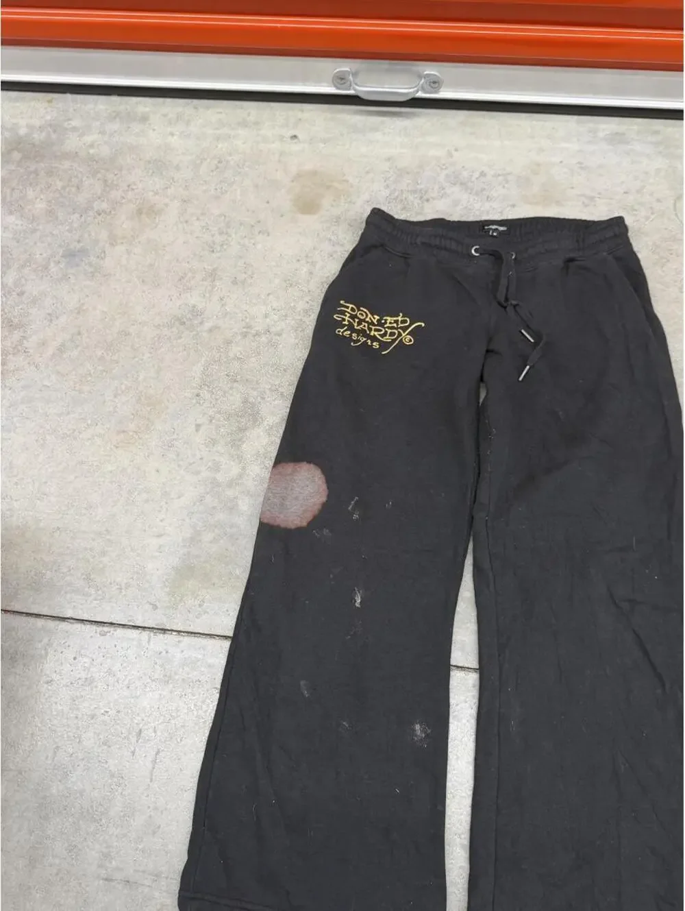 vintage ed hardy relaxed baggy flared leg black sweatpants size medium HAS STAIN
